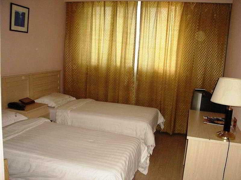 Hotel Ai Hua 2*